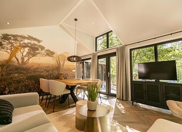 Luxury lodge with (heated) private pool - 16