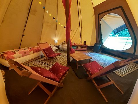 Nice tipi tent for 2-4 persons - 4
