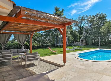 Moderne villa met jacuzzi en privézwembad - 24