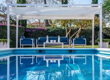Unique vacation villa with pool in Seville - 20