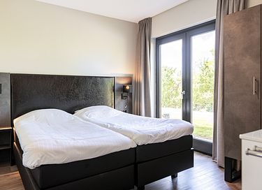 Villa moderne avec bain à remous pour 6 personnes - 15