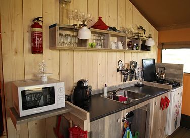 Glamping zwischen den Weiden in Groningen - 8