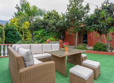 Vakantiehuis met eigen zwembad en tuin - 23