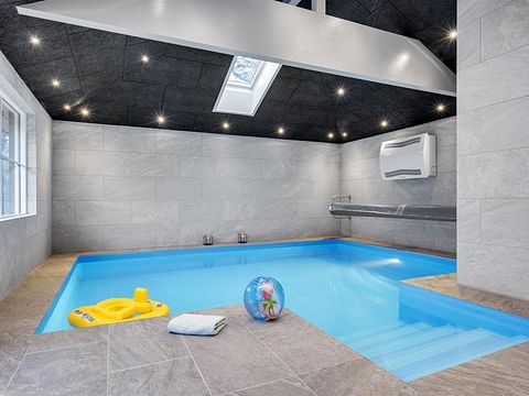Casa con piscina e wellness - 2