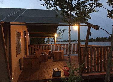 Glamping lodge aan de Vinkeveense plassen - 3