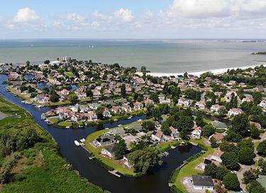 Spacious house on park near the IJsselmeer - 2