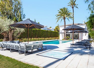 Luxury villa near the sea for up to 20p. - 51