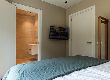 Ferme bien-être avec piscine privée et sauna - 38