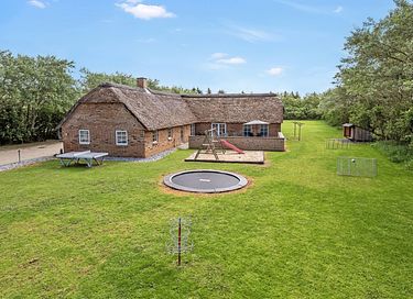 Casa de vacaciones con piscina y wellness