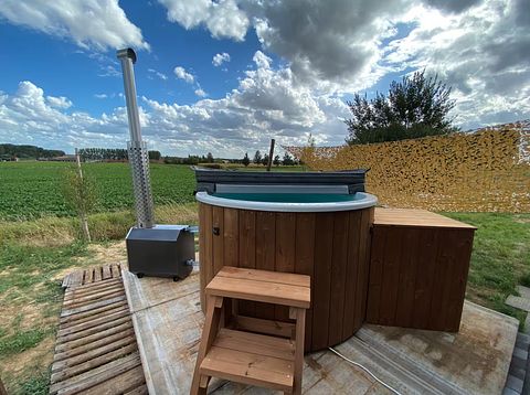 Glamping dome met hottub en uitzicht - 2