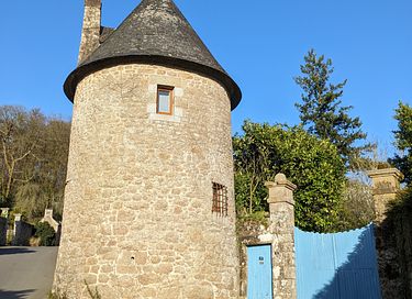 Tour médiévale (Bretagne) - 21