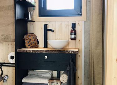 Enjoy the French countryside in a tiny house - 6