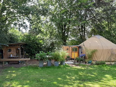 Volledig uitgeruste Yurt in mooie omgeving - 2