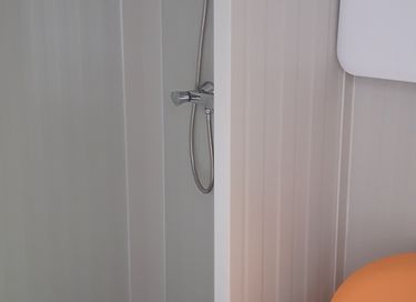 Stoere pipowagen op een gezellige camping - 12