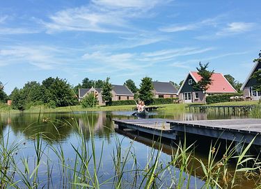 6-persoons vakantiehuis op een klein park - 26