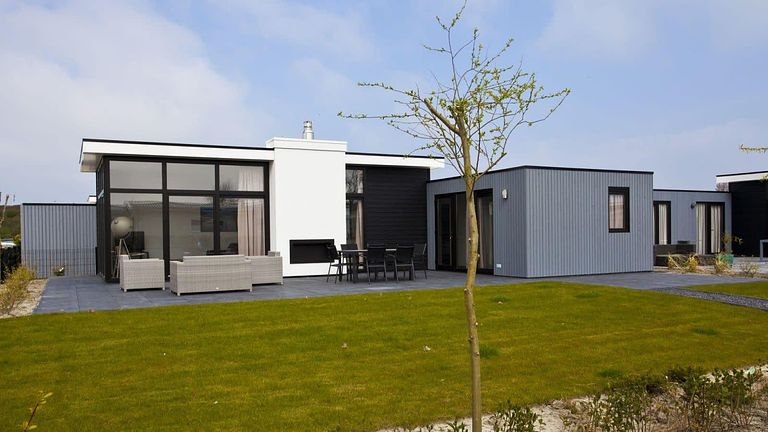 Modern ingericht chalet met hottub  - 1