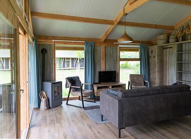 Luxe familielodge met hottub in Twente - 14