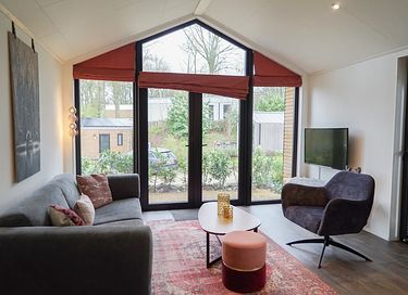 Cozy overnight stay in detached tiny house - 3