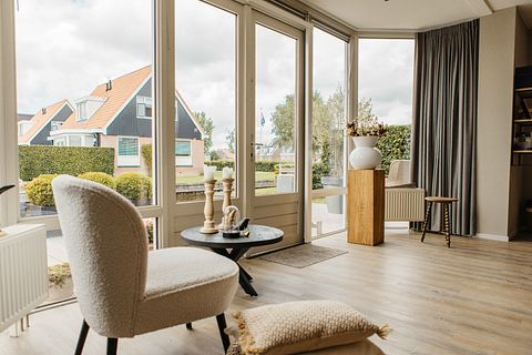 Haus mit Anlegestelle an einem friesischen See - 4