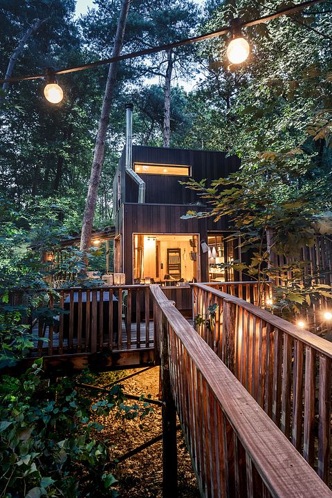 Unique treehouse (5p) with private hot tub - 3