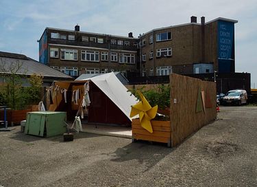 Vintage glamping tent in Rotterdam - 6