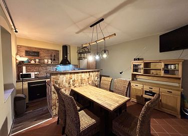 Sfeervol Vakantiehuis met Wellness  - 3