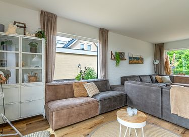 Spacious 10-person wellness villa on Texel - 6