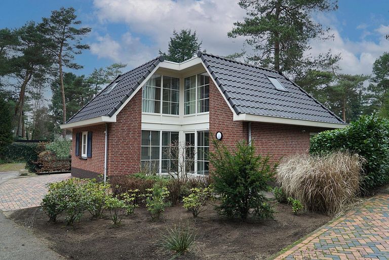 Ruime vakantievilla met privé sauna - 1