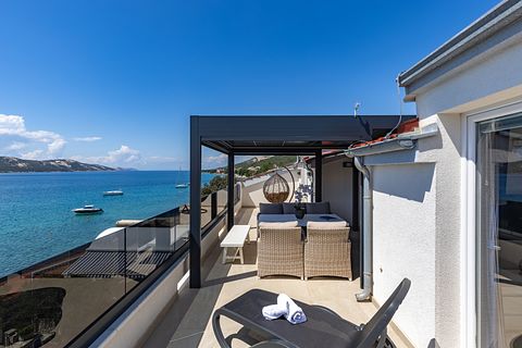 Appartement spacieux avec vue sur la mer et balcon - 4