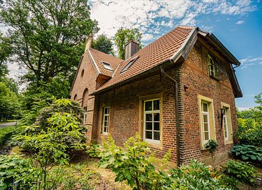 Logement de vacances dans les bois avec cheminée - 1