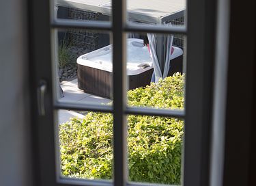Romantic tower with wellness in the Eifel - 30