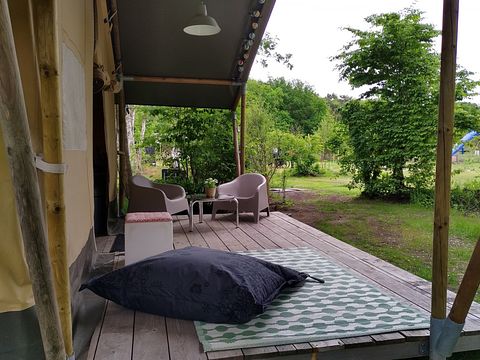 Slapen in een luxe safaritent in Drenthe - 2