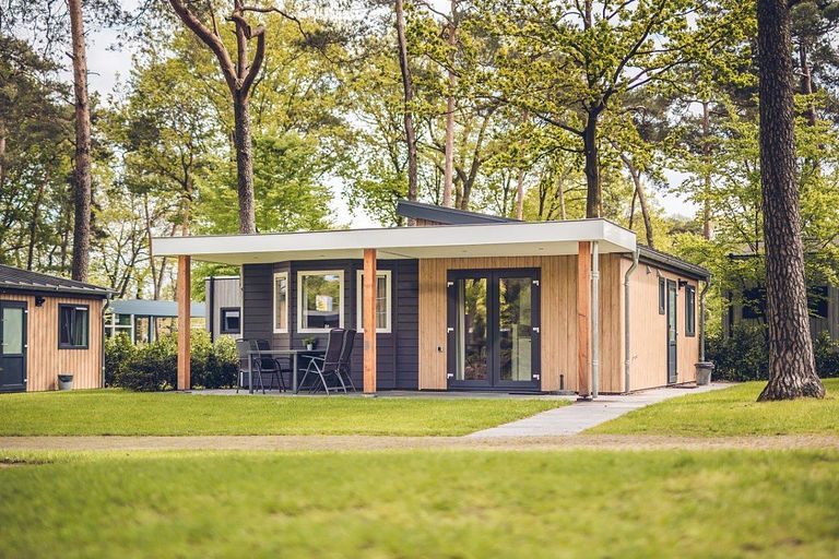 Luxe chalet voor 4 personen op groen park - 1