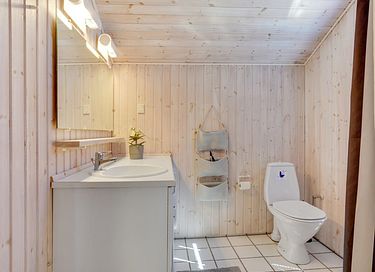 Danish holiday home with covered terrace - 11