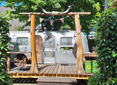 Passez la nuit dans une caravane Airstream originale. - 2