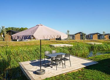 4-person chalet near a lake in Overijssel - 4