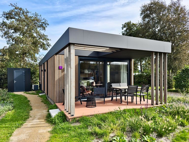Luxury tiny house for 4 people near the sea - 1