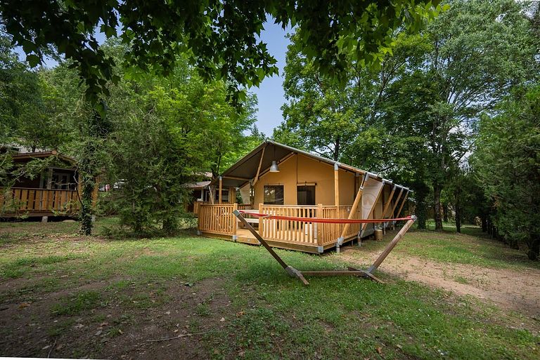 Glamping-Zelt inmitten des Waldes in Frankreich - 1