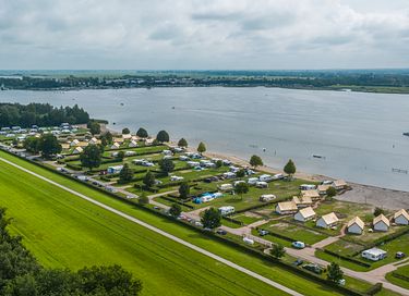 4-Personen-Zelt am Wasser mit Klimaanlage - 2