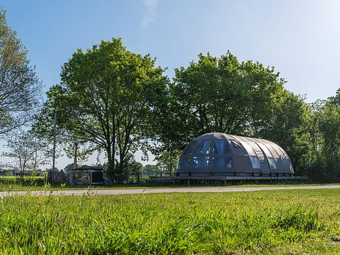 Wellnessdome aan het water met hottub - 4