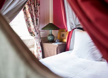 Junior suite met hemelbed in Gent - 3