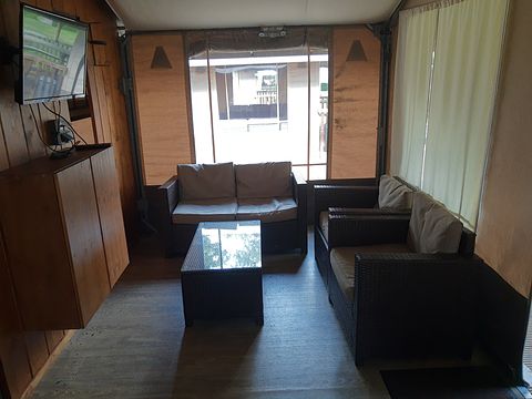 Grote safaritent voor maar liefst 9 personen - 4