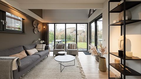 Luxury holiday home & wellness close to sea - 5