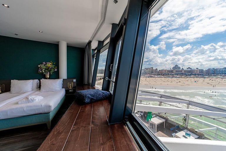 Sea view suite at the pier in Scheveningen - 1
