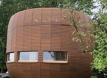 Unique accommodation with built-in jacuzzi - 26