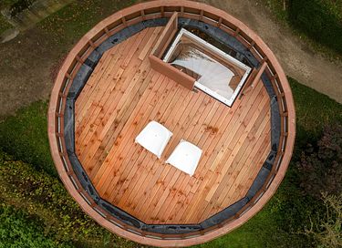 Unique accommodation with built-in jacuzzi - 20