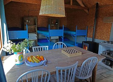 Vacation hut right by the water in Friesland - 5