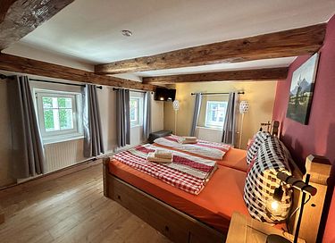 Vakantiehuis met wellness aan een rivier - 17