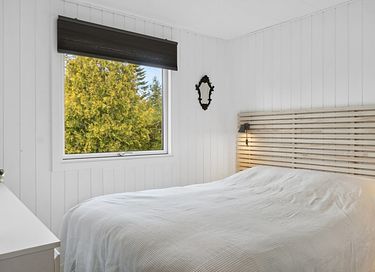 Vakantiehuis omringd door groen met tuin - 13