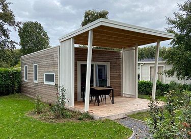 Tiny house (4p) on watery vacation park